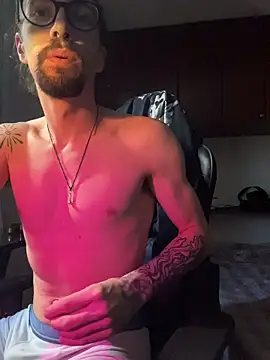 psycrema online show from April 22, 6:45 pm