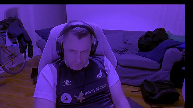 NeonDancer online show from March 11, 1:23 am