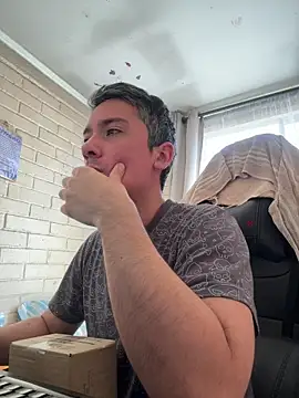 Cr1sXPorn online show from March 27, 4:08 pm