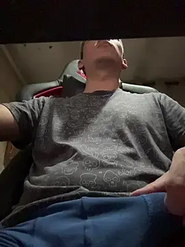 Cr1sXPorn online show from March 26, 1:32 am