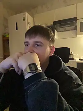 AlphaStream online show from March 9, 7:52 pm