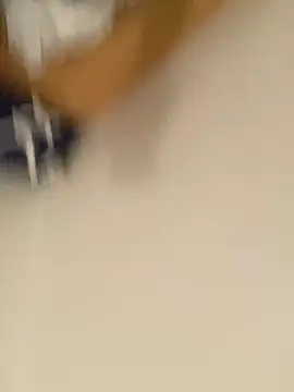 ParisSlut online show from April 9, 11:00 pm