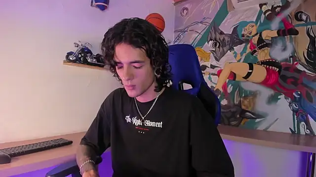 Skinny Mac online show from April 21, 1:50 pm