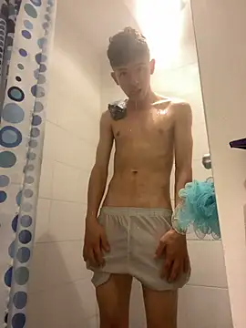 Daniel Roy online show from March 11, 7:10 pm