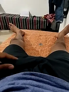 Roy3 2 online show from March 25, 1:26 pm