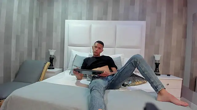 TadeoFostter online show from March 14, 12:12 pm