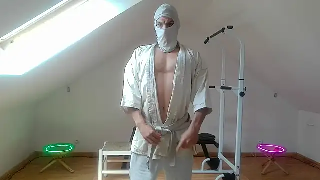 NinjaLaser online show from June 5, 11:49 am