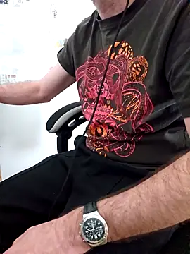 dufatcock online show from April 26, 1:30 pm