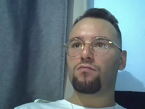 piazaocwb23 online show from April 1, 8:28 pm