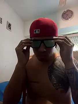 PiruRodri online show from March 25, 3:05 pm