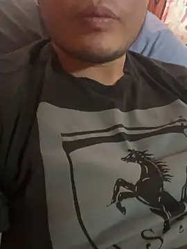 DanielZz69 online show from May 20, 11:33 pm