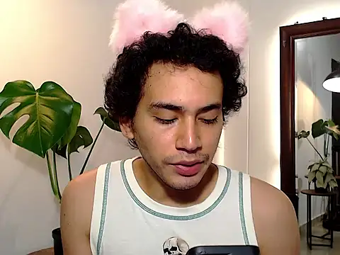 noahnoguera online show from March 17, 1:02 pm