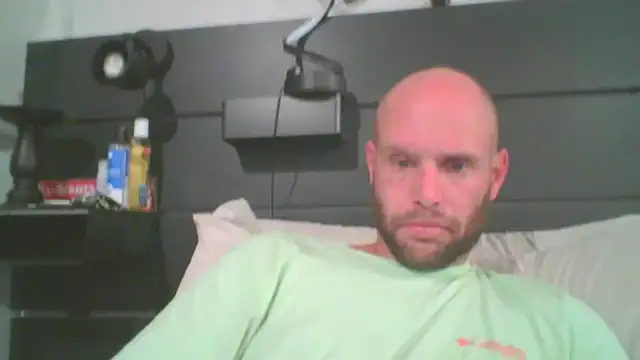 CaptCraker online show from April 8, 9:08 am