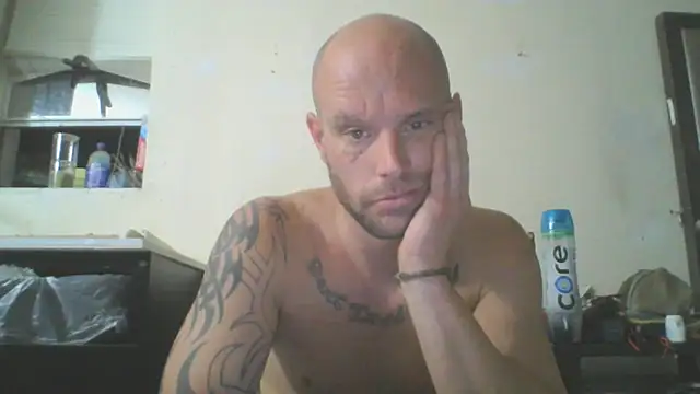 CaptCraker online show from March 26, 8:07 am