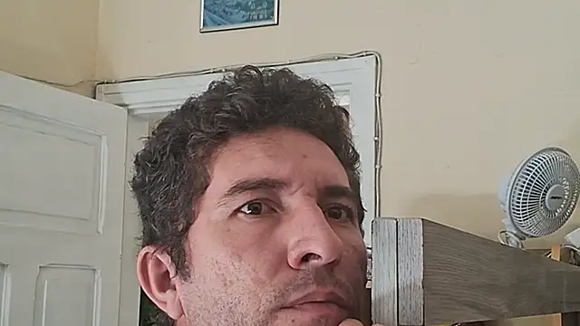 Sueliton2 online show from March 23, 12:11 pm