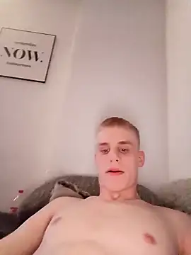 matthi898 online show from April 10, 2:02 pm