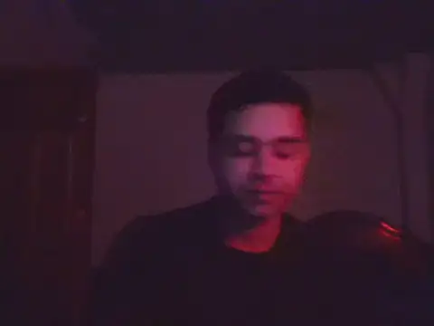 User 02  online show from July 4, 4:59 am