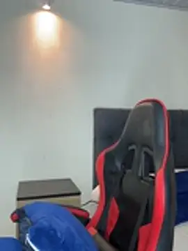 Blake Wolf1 online show from April 23, 12:15 am
