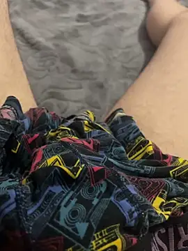 cumhors online show from April 18, 2:13 am