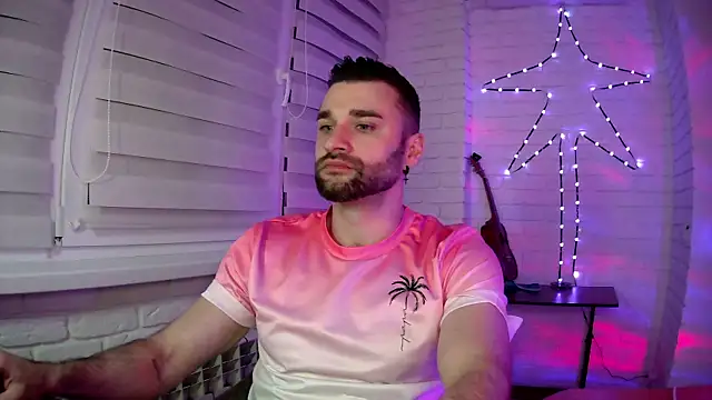 DaddySlava online show from May 6, 6:08 pm