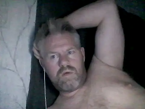 81jonnyx online show from April 3, 9:33 pm