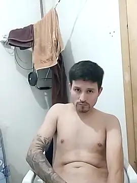 Joelcio19cm online show from May 2, 4:15 am