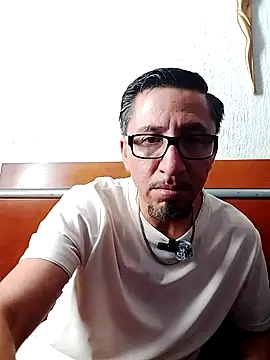 velvetblackcock online show from April 4, 10:07 pm