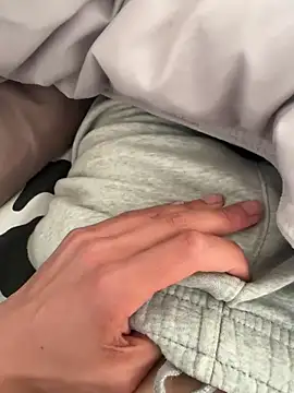 LemmonB online show from April 7, 7:19 am