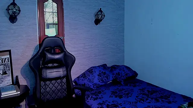 fonilandd  online show from April 27, 5:19 pm