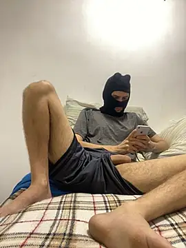 Couple PlayHot BR online show from July 18, 5:51 pm