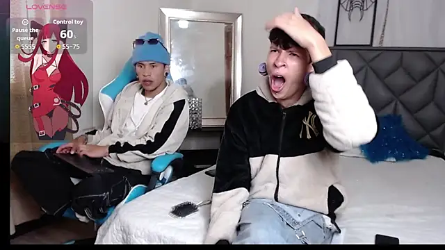 Demian y Salvatore online show from April 11, 2:53 pm