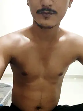 ROMEO JULIET0022 online show from April 16, 10:34 pm