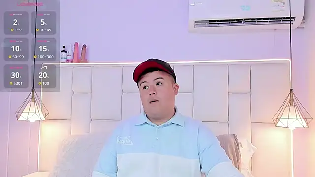 Nathaniel stone online show from April 10, 5:31 pm