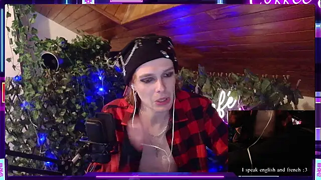 SkinnyAlex1312 online show from April 16, 3:34 pm