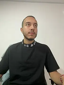 cristianstone2 online show from April 18, 2:29 pm