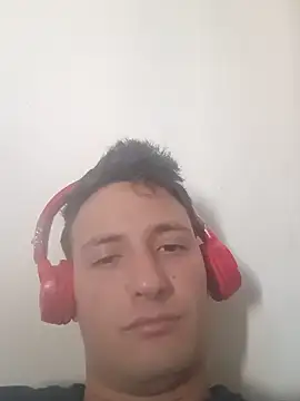 welltommy2001 online show from June 2, 4:08 pm