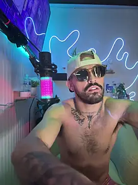 NickyThix online show from April 15, 7:58 pm