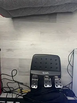 vitiligoDaiv online show from April 27, 9:17 am