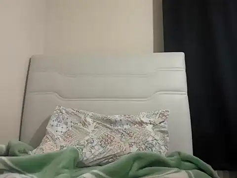 Punisherr25 online show from April 16, 12:21 am