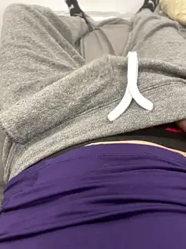 wedoit11 online show from April 22, 2:11 pm