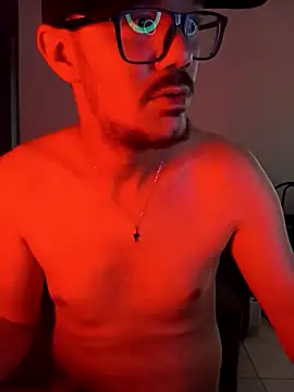 TheoCachaceiro online show from April 19, 6:43 pm