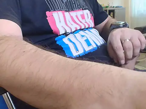 B95WIK online show from November 18, 1:04 pm