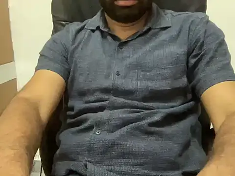 chocolateboy1988 online show from April 21, 7:14 am