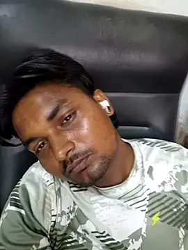 Gujju here online show from June 23, 7:02 am