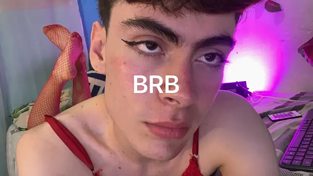  peachyboy online show from June 26, 5:21 am