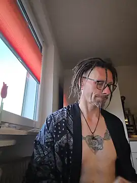Tattooangel4172 online show from June 6, 3:01 am