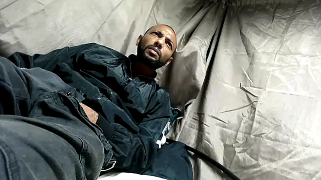 Camodick online show from April 5, 11:01 pm