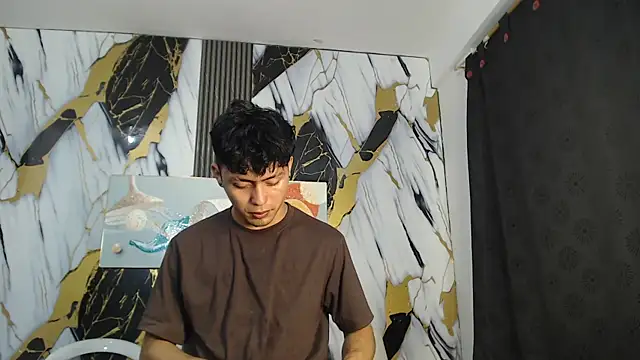 CAT LOVE1 online show from July 18, 1:23 am