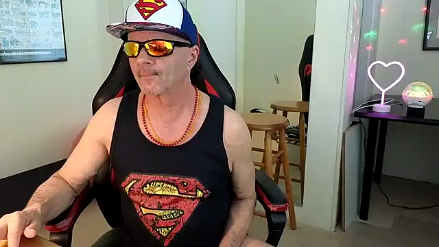 Snapshot of hotdadbod chatting on January 10, 9:31 pm hotdadbod online show from January 10, 9:31 pm