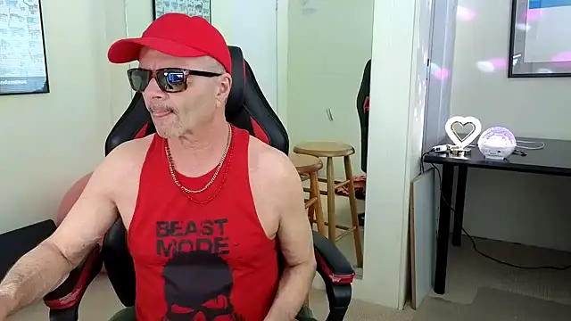 Snapshot of hotdadbod chatting on December 30, 9:19 pm hotdadbod online show from December 30, 9:19 pm
